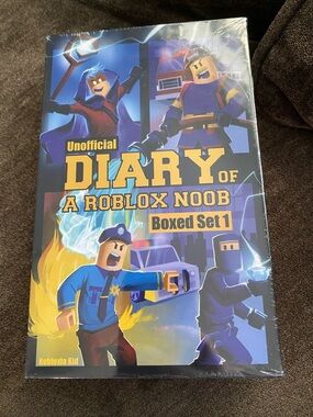 Unofficial Diary of a Roblox Noob Boxed Set 1